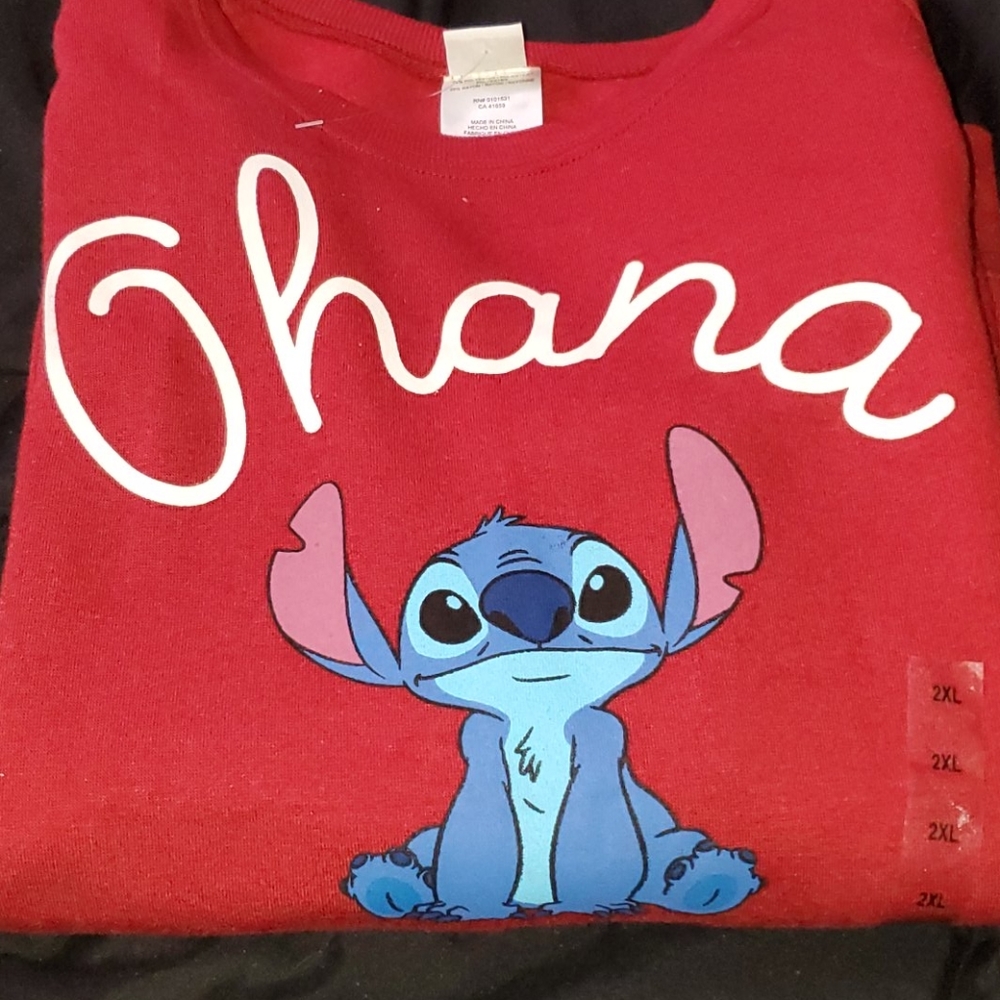 NWOT Disney Lilo & Stitch Crew Sweater
